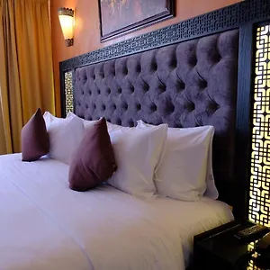 Hotel Washington, Casa Blanca