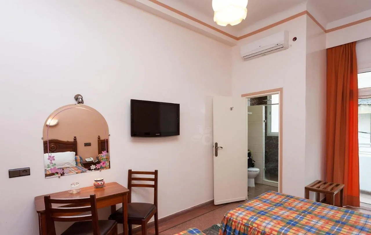 Hotel Astrid Casablanca 2*,  Marocko